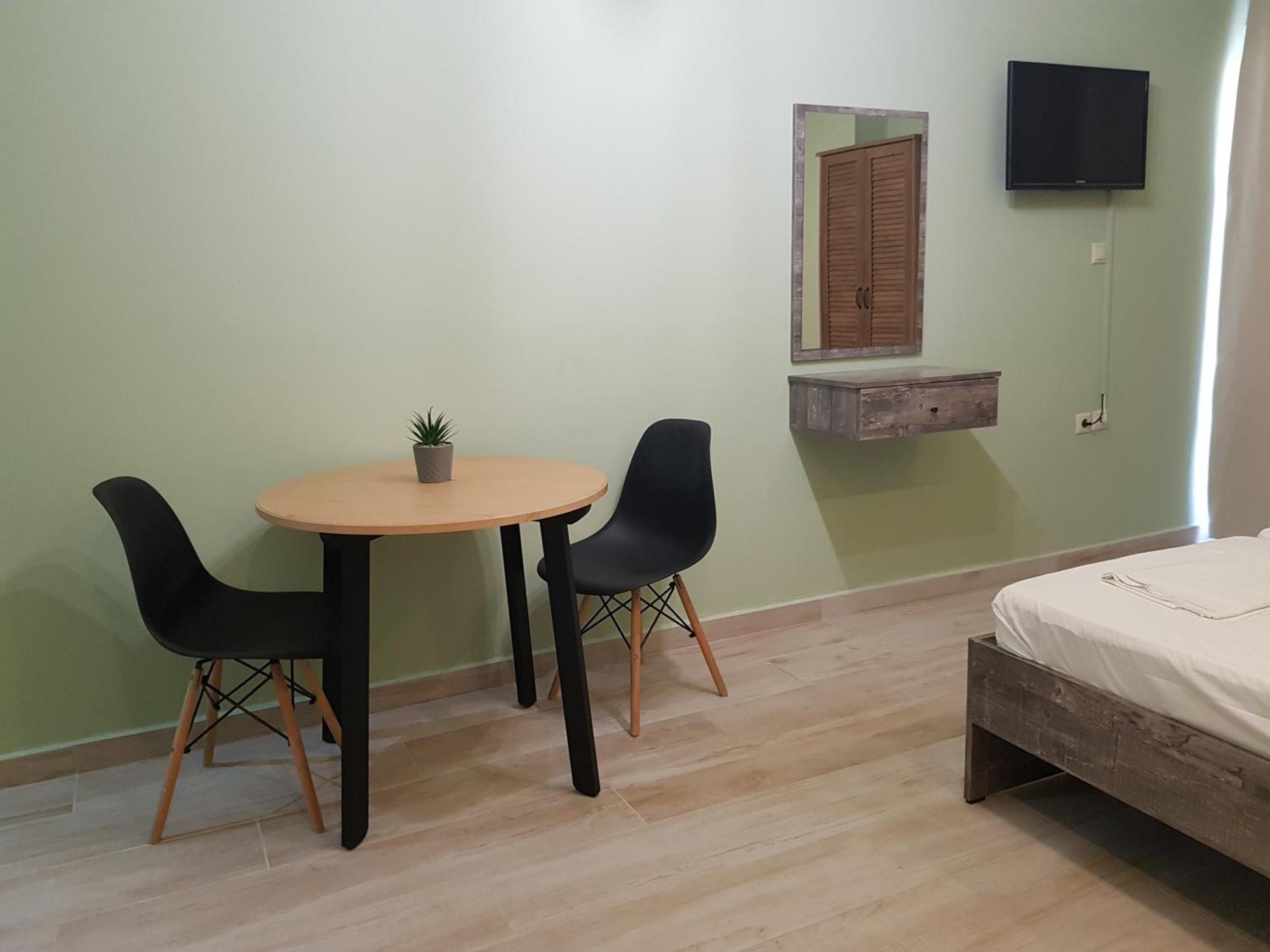 Poppy Beloni Aparthotel Ханя Екстериор снимка
