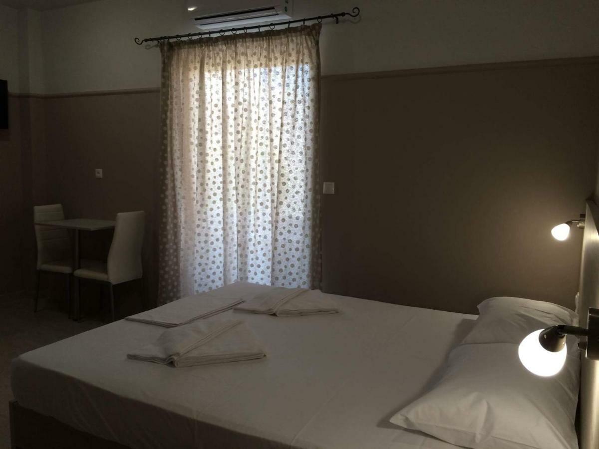 Poppy Beloni Aparthotel Ханя Екстериор снимка