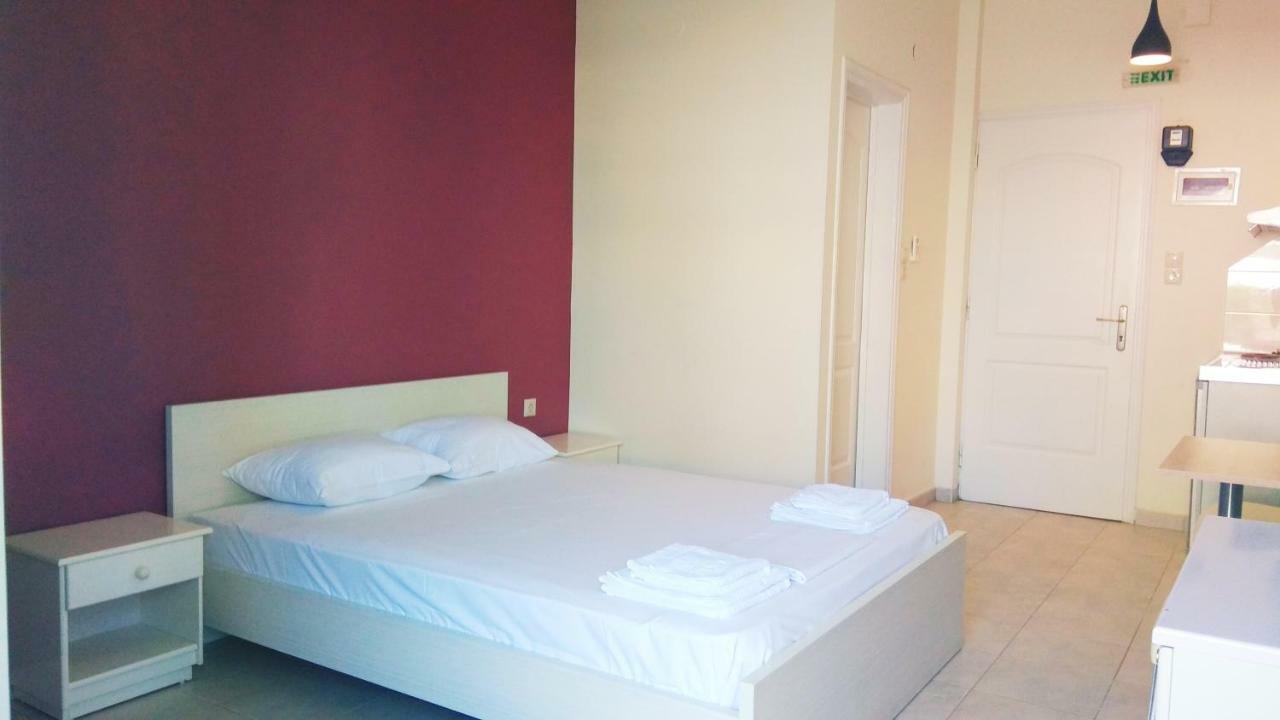 Poppy Beloni Aparthotel Ханя Екстериор снимка